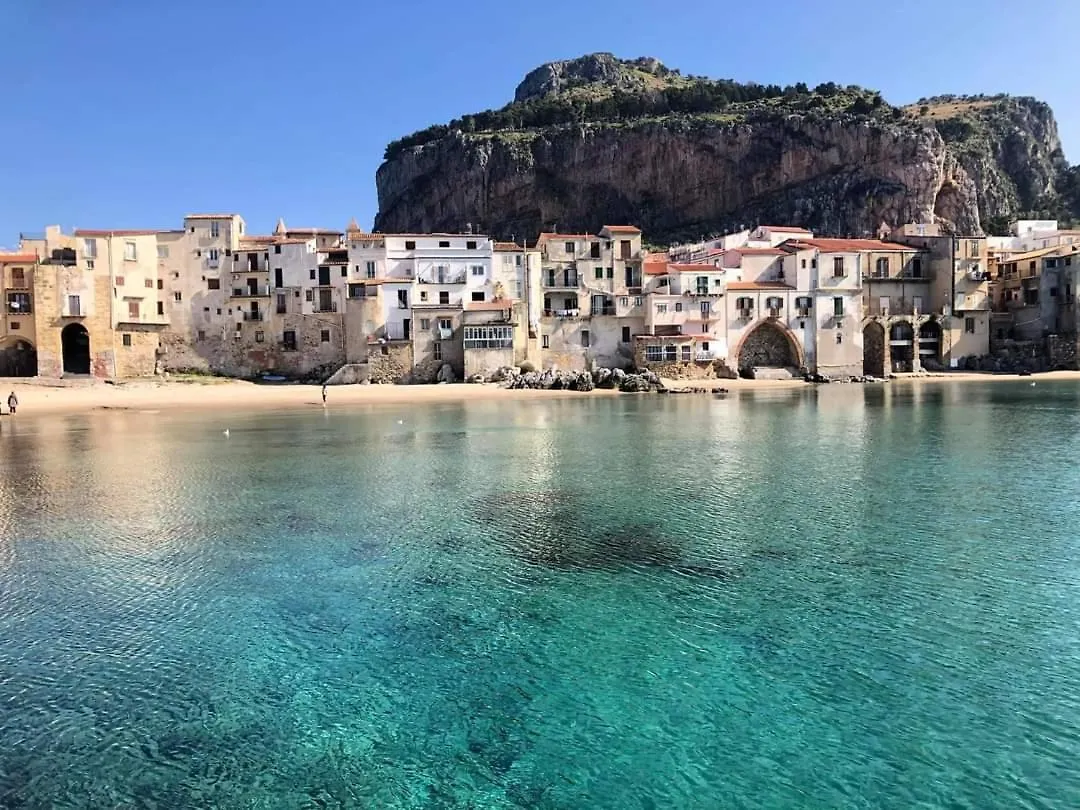 Fabiene Familyholidays Cefalù Apartament