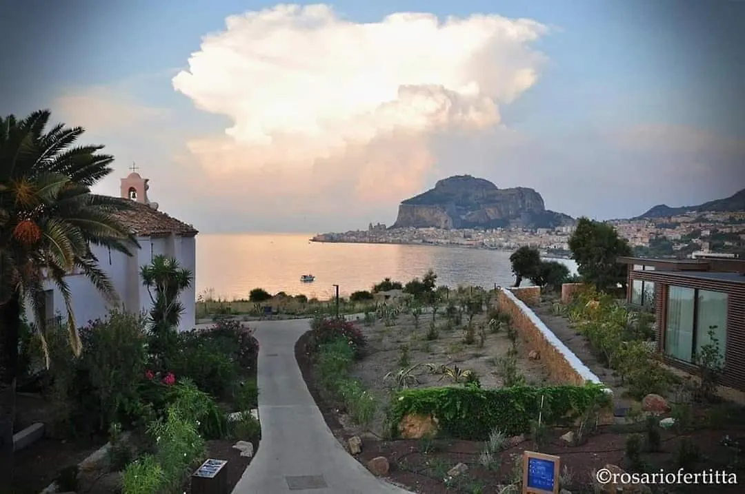 Fabiene Familyholidays Cefalù 0*,