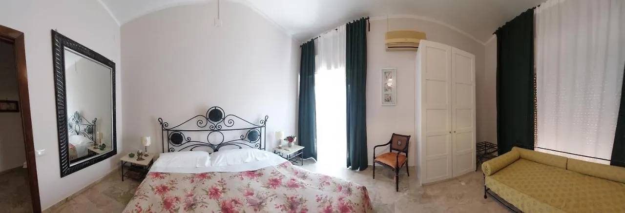 Fabiene Familyholidays Cefalù Apartament